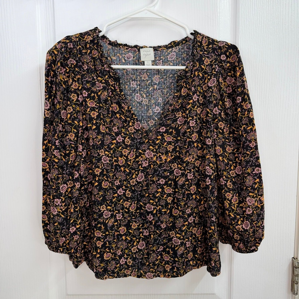 Roan + Ryan black floral v-neck half sleeve loose relaxed business casual blouse